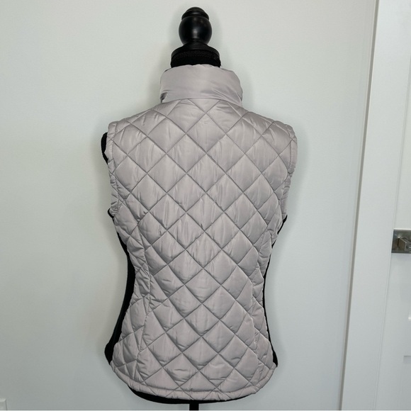 Andrew Marc Gray Zip Up Sleeveless Quilted Vest Women’s Vest - Picture 4 of 6
